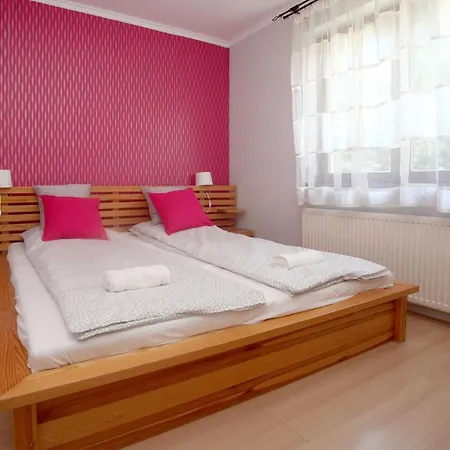 Apartman Szofia דירה